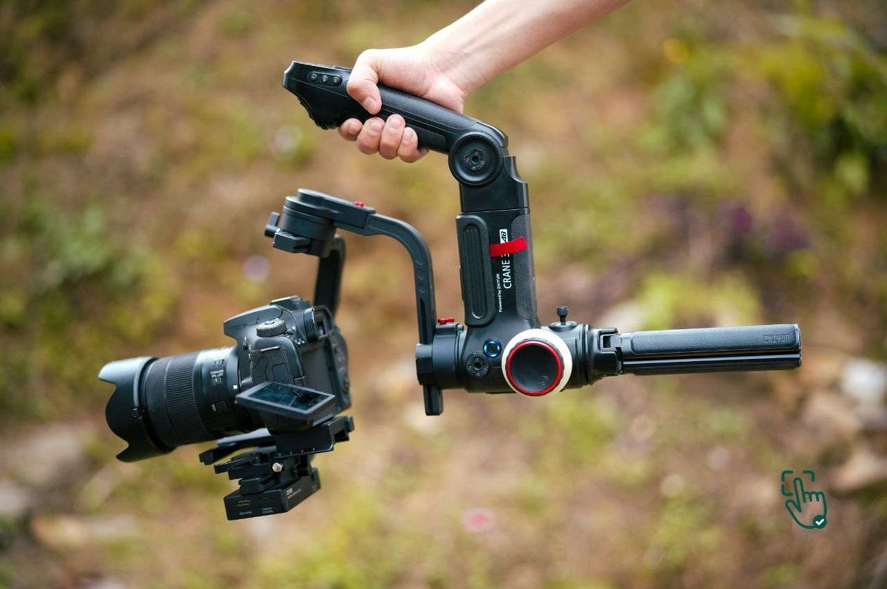 est camera gimbal, DJI RS 3 Pro, DJI OM 5, Zhiyun Weebill 3, smartphone gimbal, gimbal for DSLR @ pickoutright.com