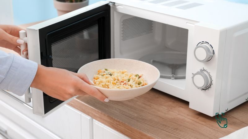 Image of Panasonic microwave, Toshiba microwave, Breville microwave, GE Profile convection microwave, best microwaves @ pickoutright.com